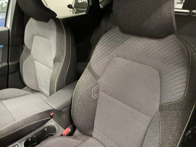 Renault Captur 1.0 eco-g Techno 100cv (11)