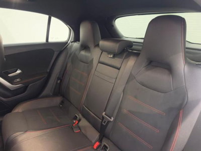 Mercedes-Benz Classe A 200 d AMG Line Premium Plus auto (13)