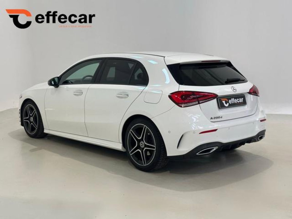 Mercedes-Benz Classe A 200 d AMG Line Premium Plus auto (4)