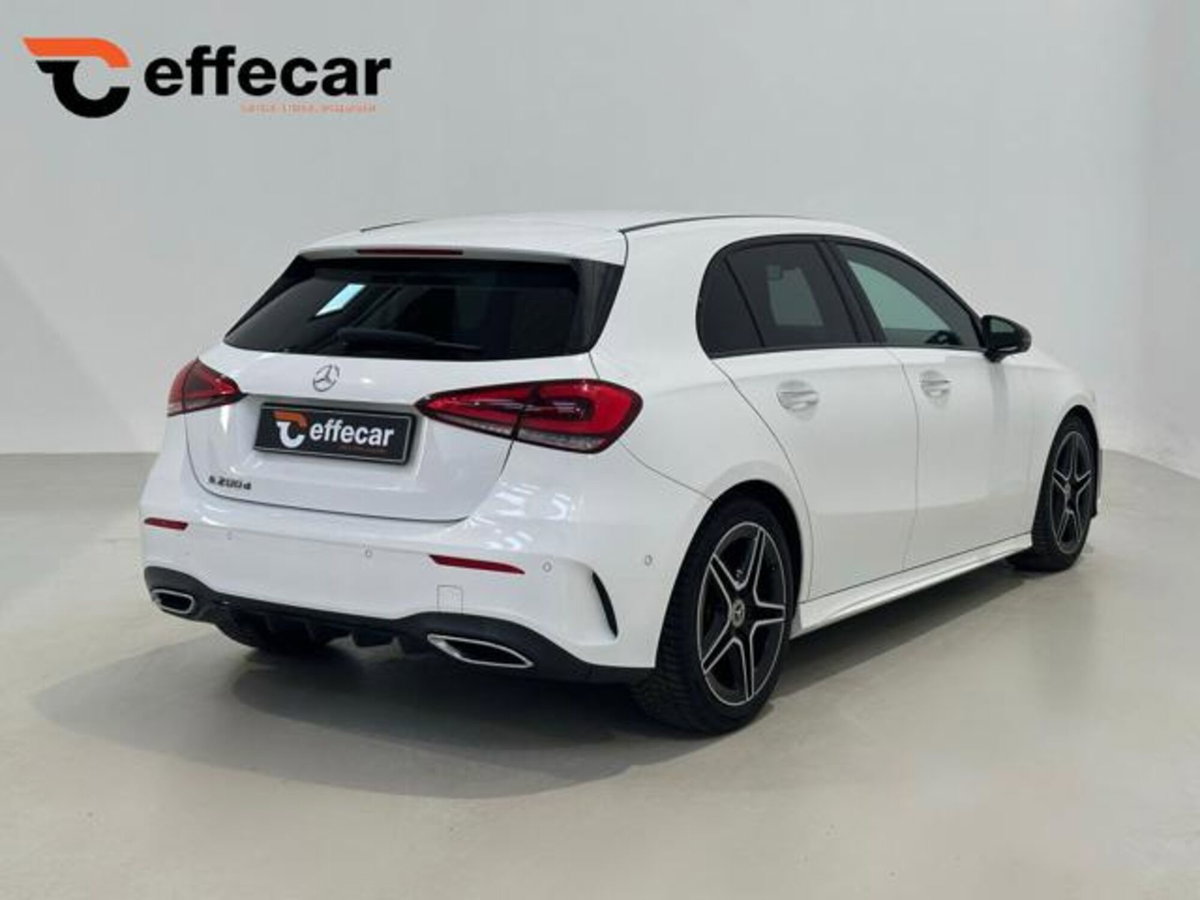 Mercedes-Benz Classe A 200 d AMG Line Premium Plus auto (6)