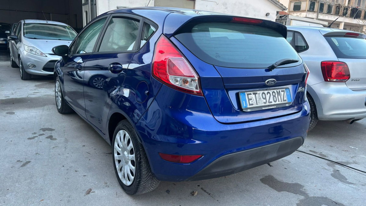 Ford Fiesta Plus 1.5 TDCi 75CV 5 porte (18)