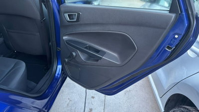 Ford Fiesta Plus 1.5 TDCi 75CV 5 porte (7)
