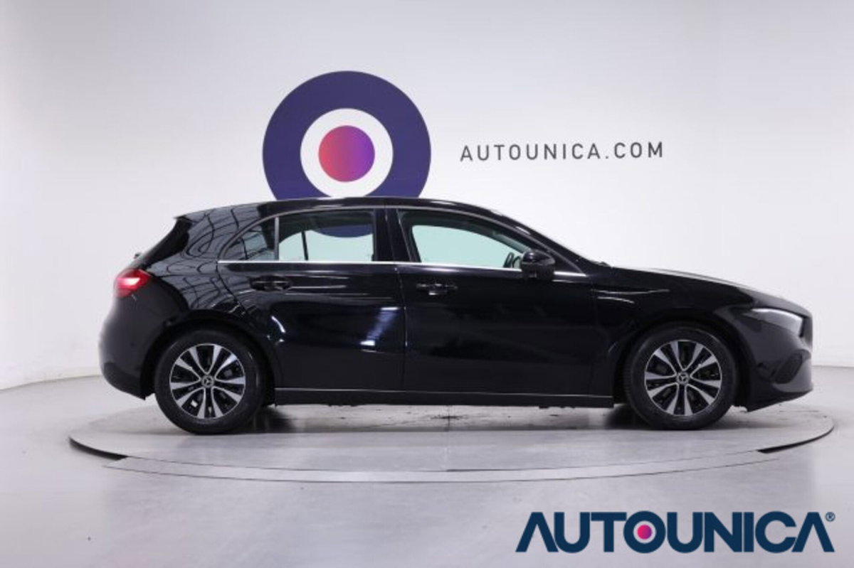Mercedes-Benz Classe A Sedan 180 d Automatic 4p. Executive (4)
