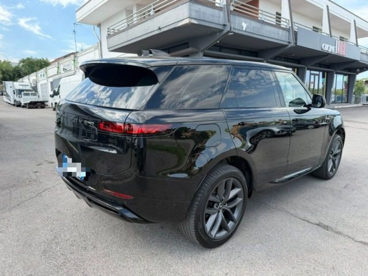 Land Rover Range Rover Sport 3.0D l6 350 CV HSE Dynamic Stealth (4)