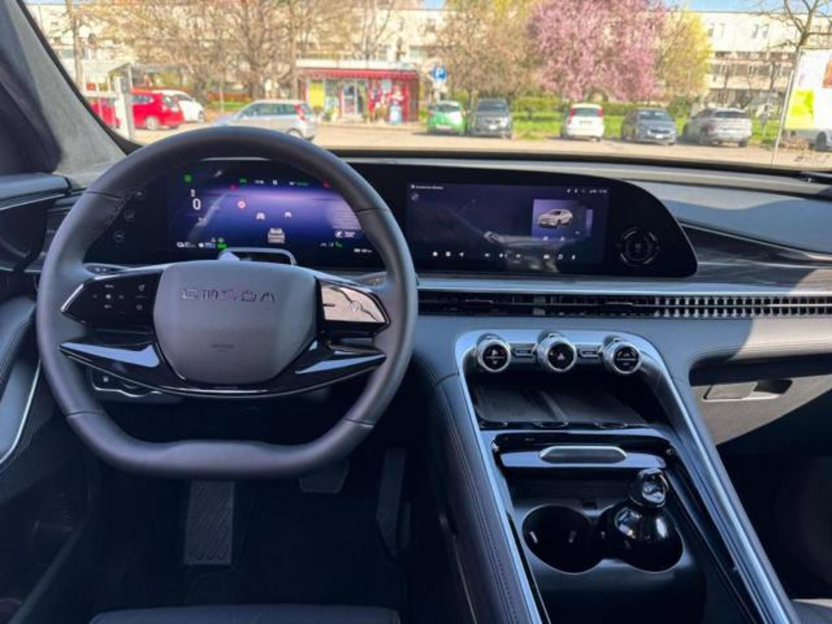 Omoda Omoda 9 SHS-P 1.5 tgdi phev Premium i-awd (6)