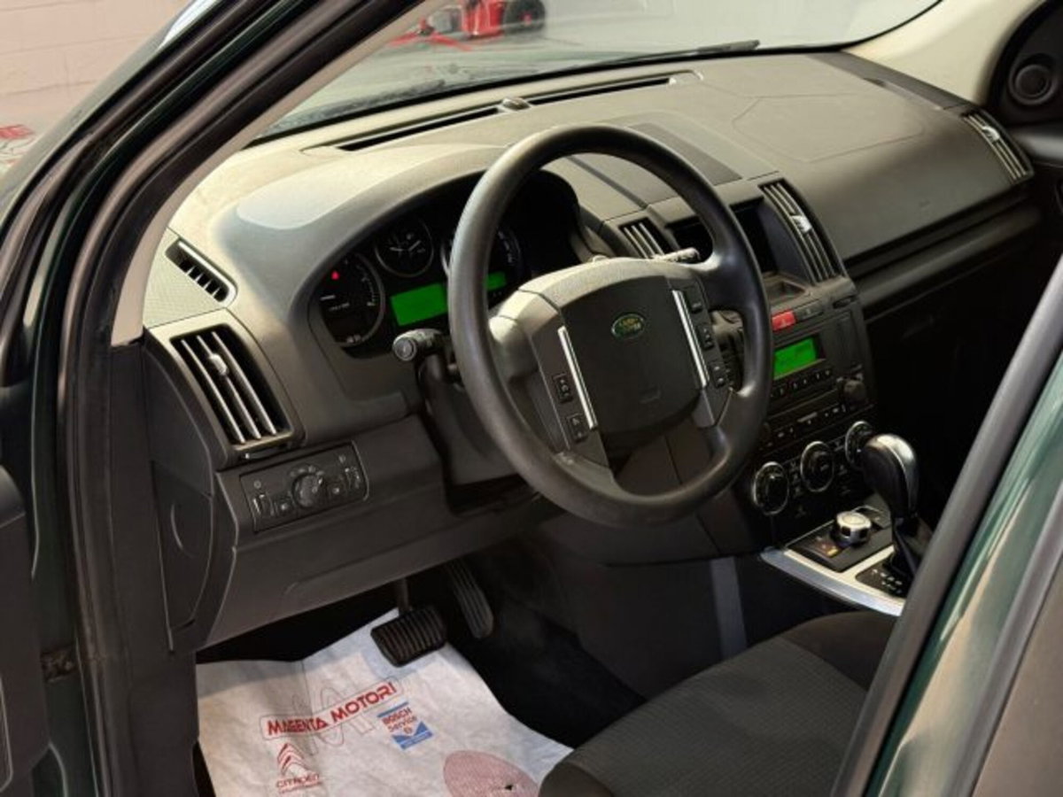 Land Rover Freelander 2.2 TD4 S.W. E (10)