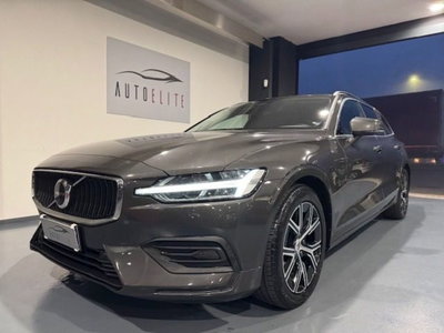 Volvo V60 B4 (d) automatico Core usata