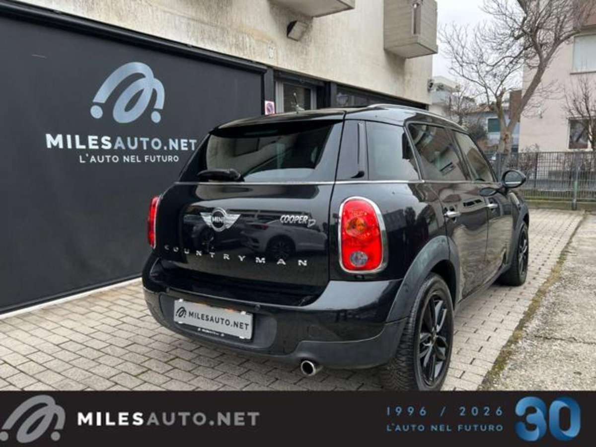 MINI Mini Countryman 2.0 Cooper D Countryman Automatica (2)