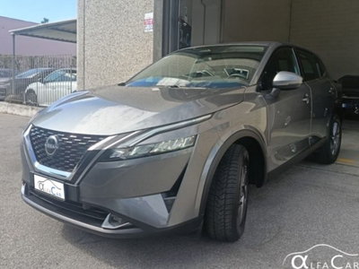 Nissan Qashqai 1.3 mhev Business 2wd 158cv xtronic usata