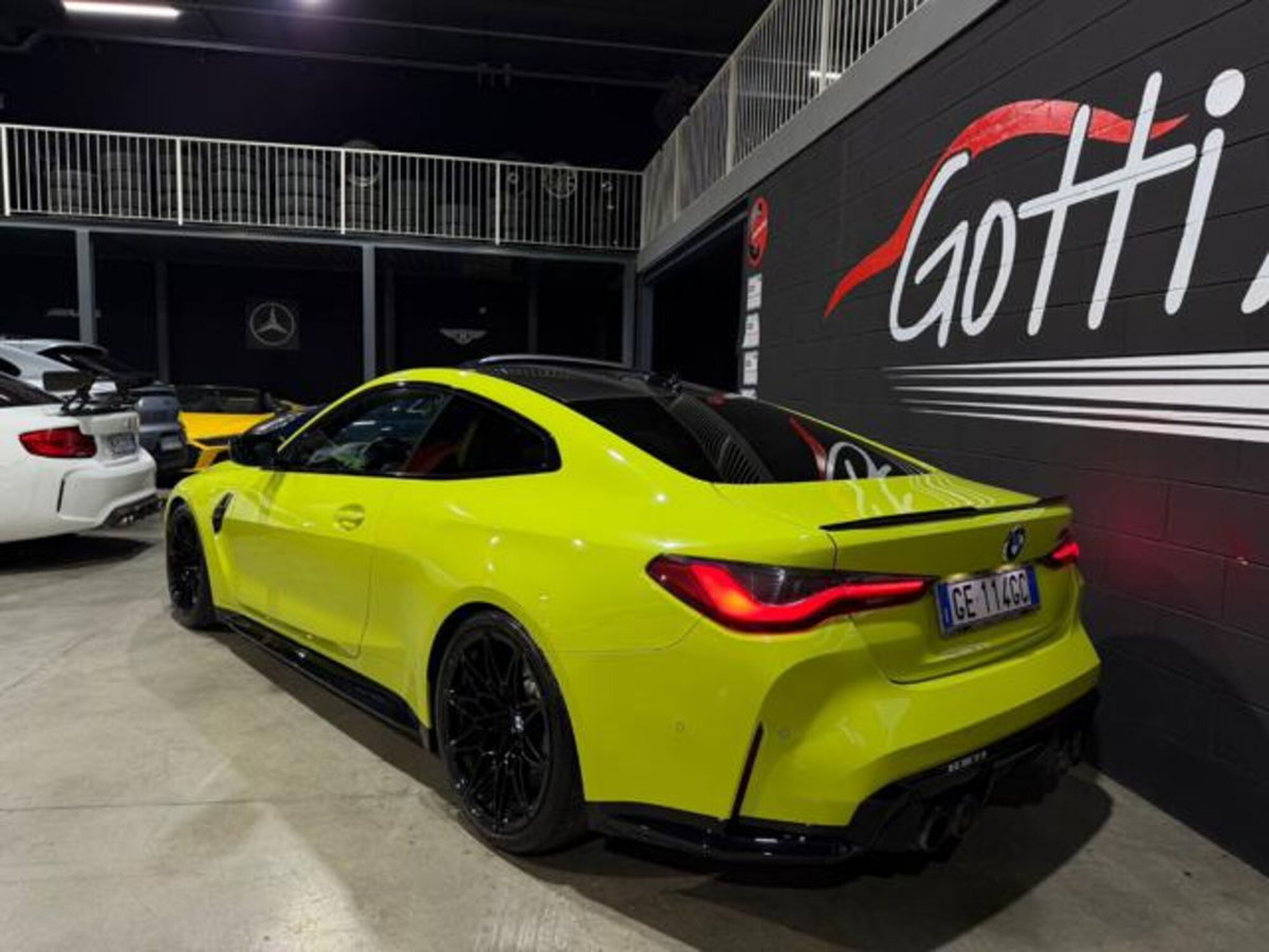 BMW Serie 4 Coupé M4 Competition (5)