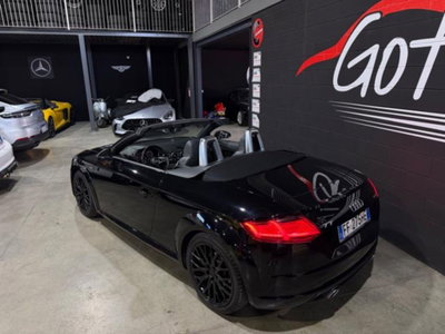 Audi TT Cabrio 2.0 TDI ultra (5)