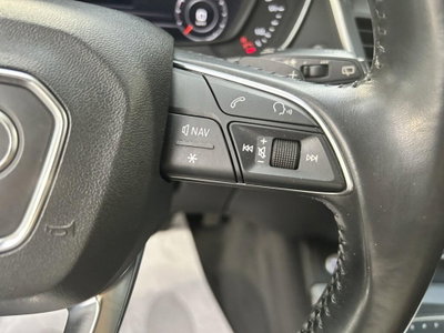 Audi Q5 35 TDI quattro S tronic Business Design (13)