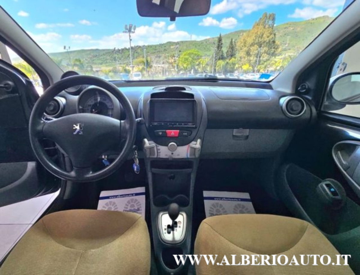 Peugeot 107 68CV 3p. Sweet Years 2Tronic (13)