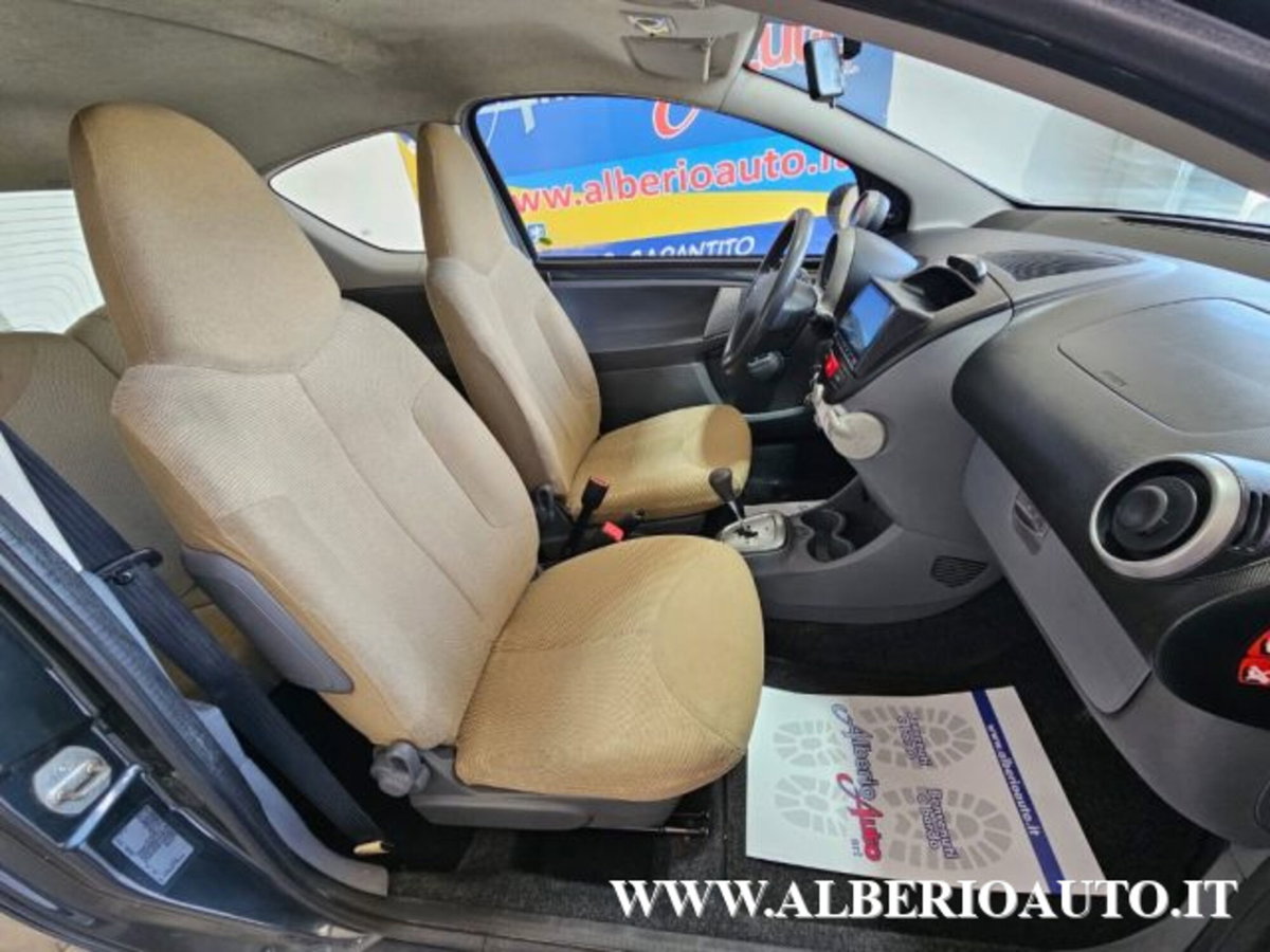 Peugeot 107 68CV 3p. Sweet Years 2Tronic (7)