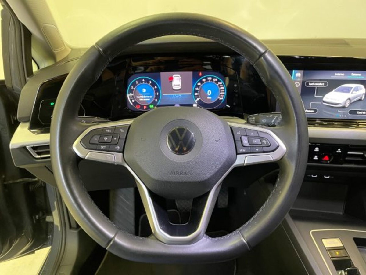 Volkswagen Golf Variant 1.0 eTSI EVO DSG Life (16)