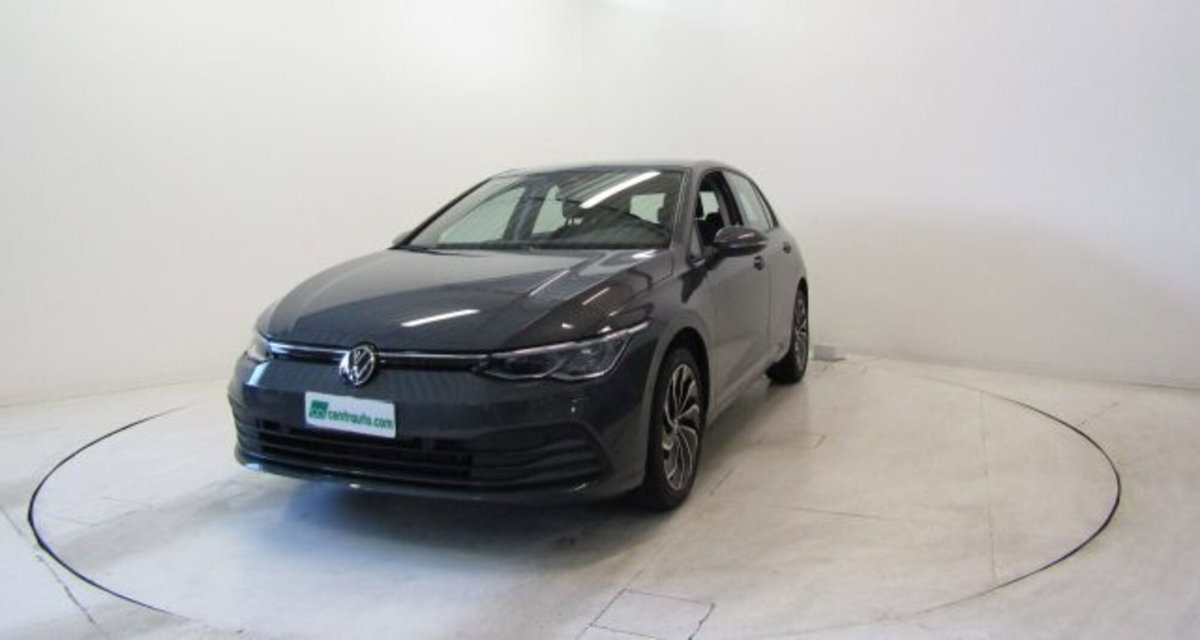 Volkswagen Golf Variant 1.0 eTSI EVO DSG Life (3)
