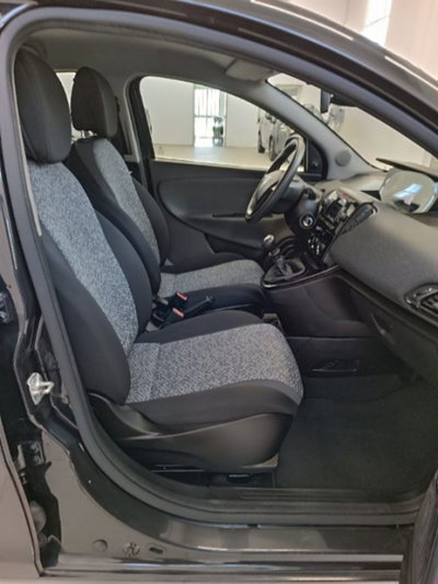 Lancia Ypsilon 1.0 FireFly 5 porte S&S Hybrid Ecochic Gold (17)