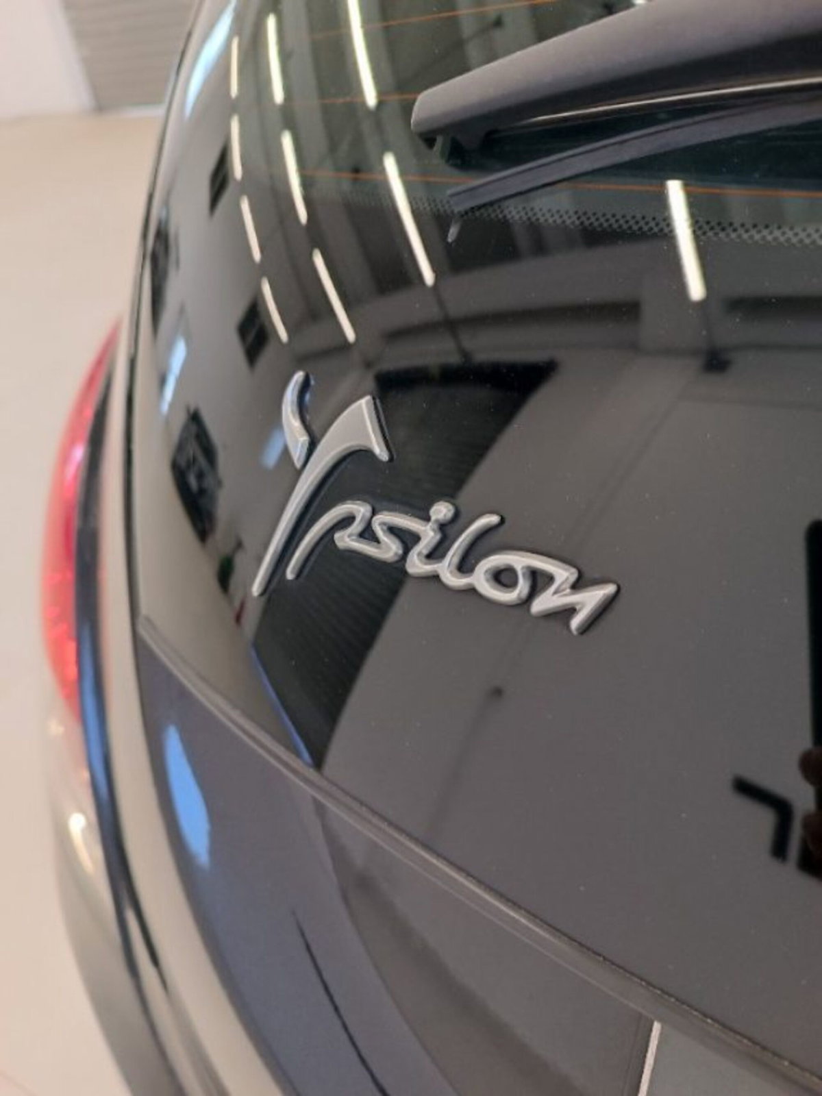 Lancia Ypsilon 1.0 FireFly 5 porte S&S Hybrid Ecochic Gold (7)
