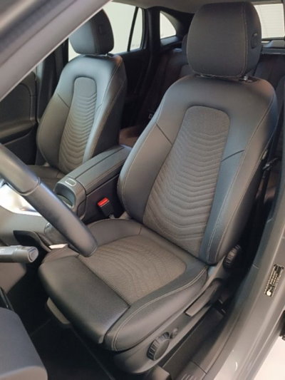 Mercedes-Benz GLA SUV 200 d AMG Line Premium Plus 4matic auto (14)
