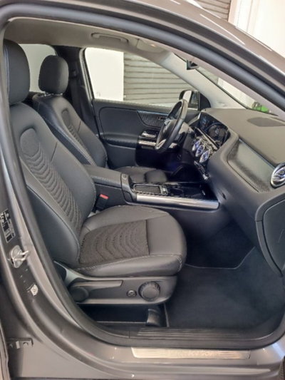 Mercedes-Benz GLA SUV 200 d AMG Line Premium Plus 4matic auto (20)