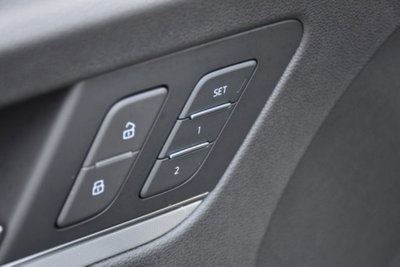 Audi Q5 40 TDI quattro Business Sport (10)