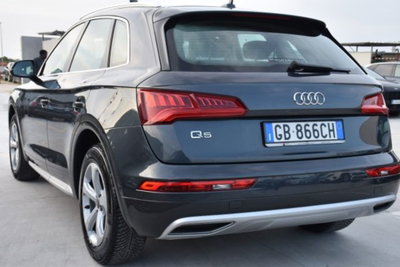 Audi Q5 40 TDI quattro Business Sport (6)
