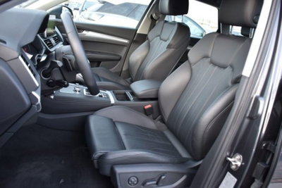 Audi Q5 40 TDI quattro Business Sport (8)