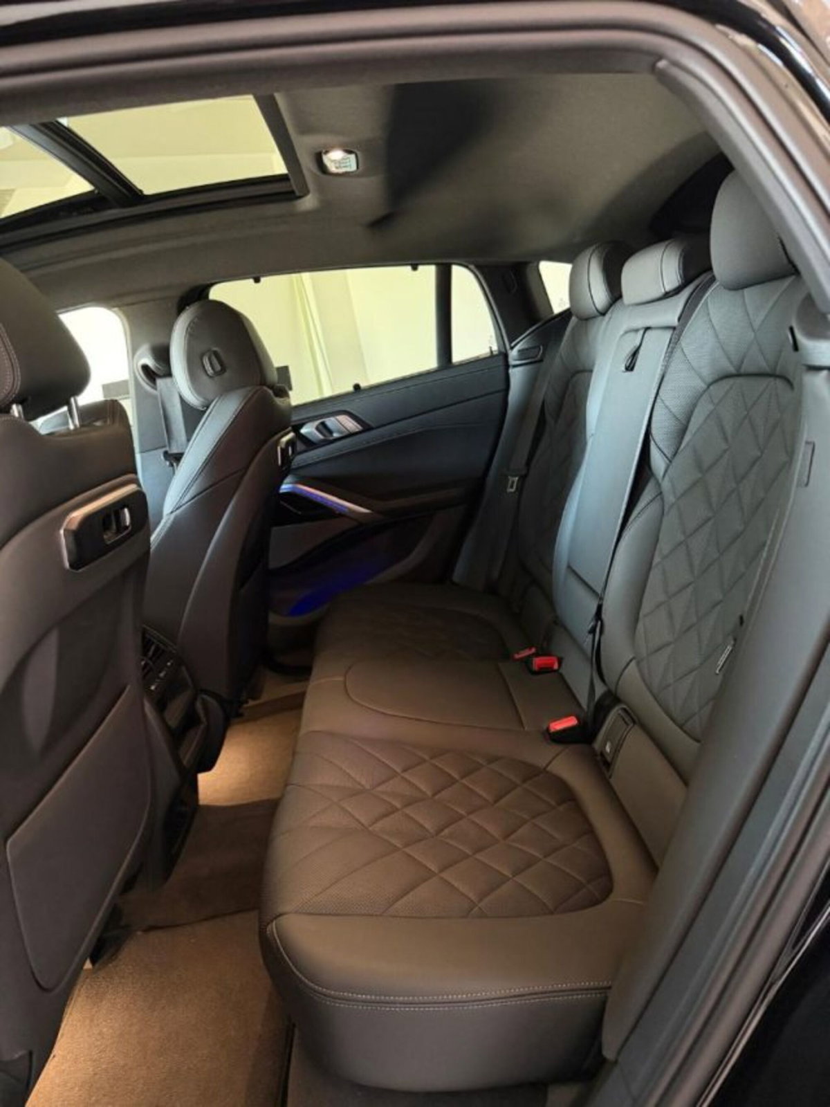 BMW X6 xDrive30d 48V Msport (12)