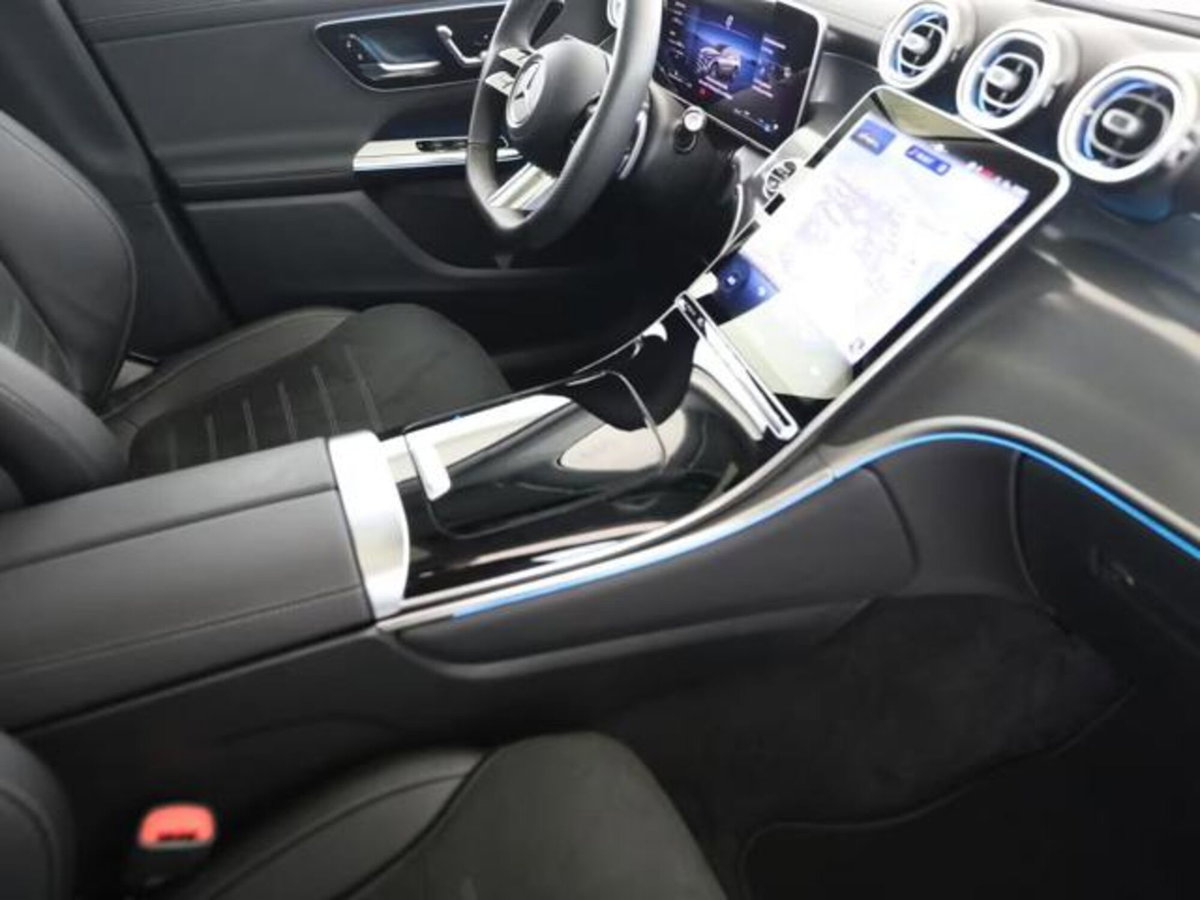 Mercedes-Benz GLC 220 d 4Matic Mild Hybrid AMG Premium Plus (16)