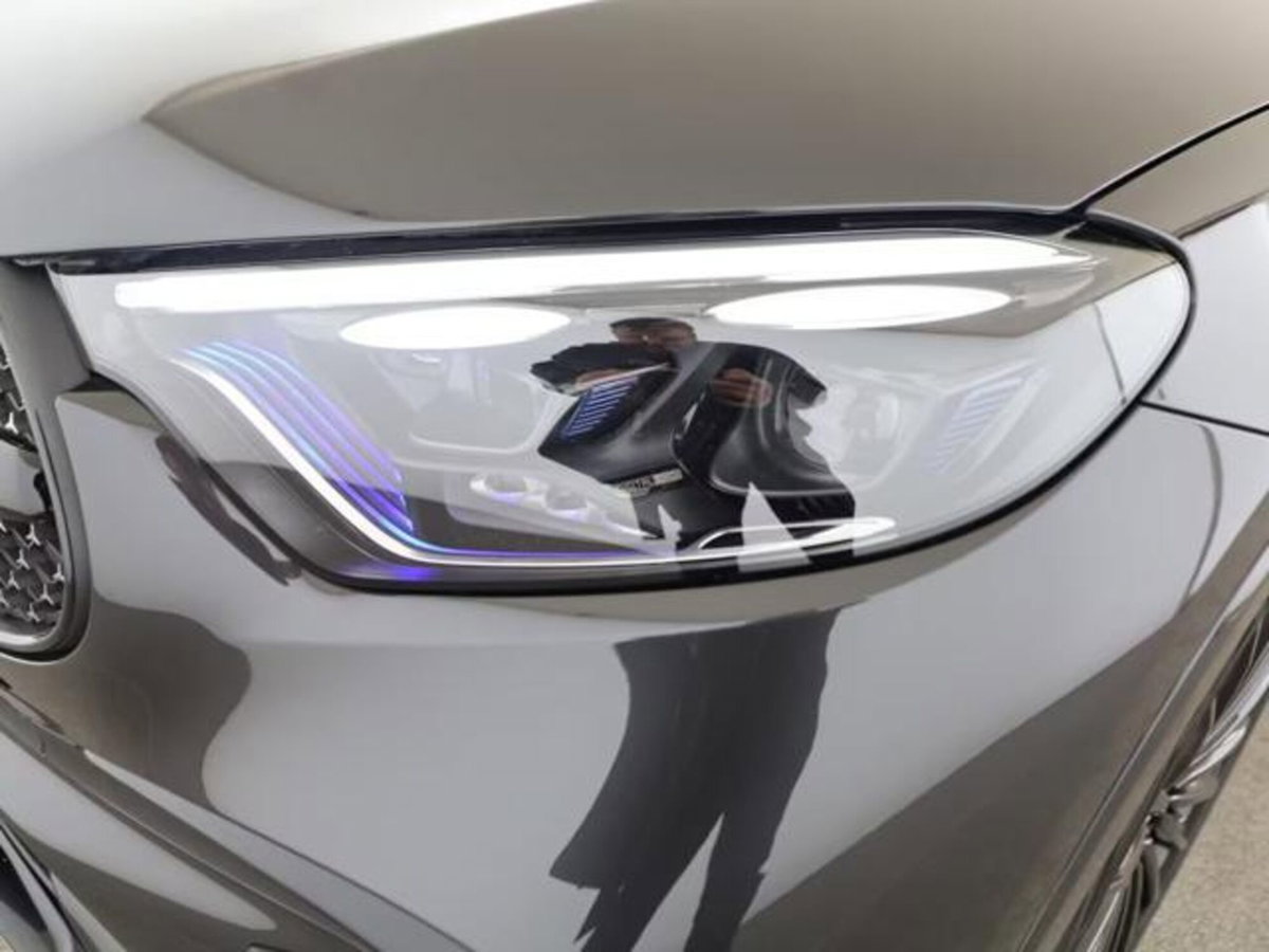 Mercedes-Benz GLC 220 d 4Matic Mild Hybrid AMG Premium Plus (19)