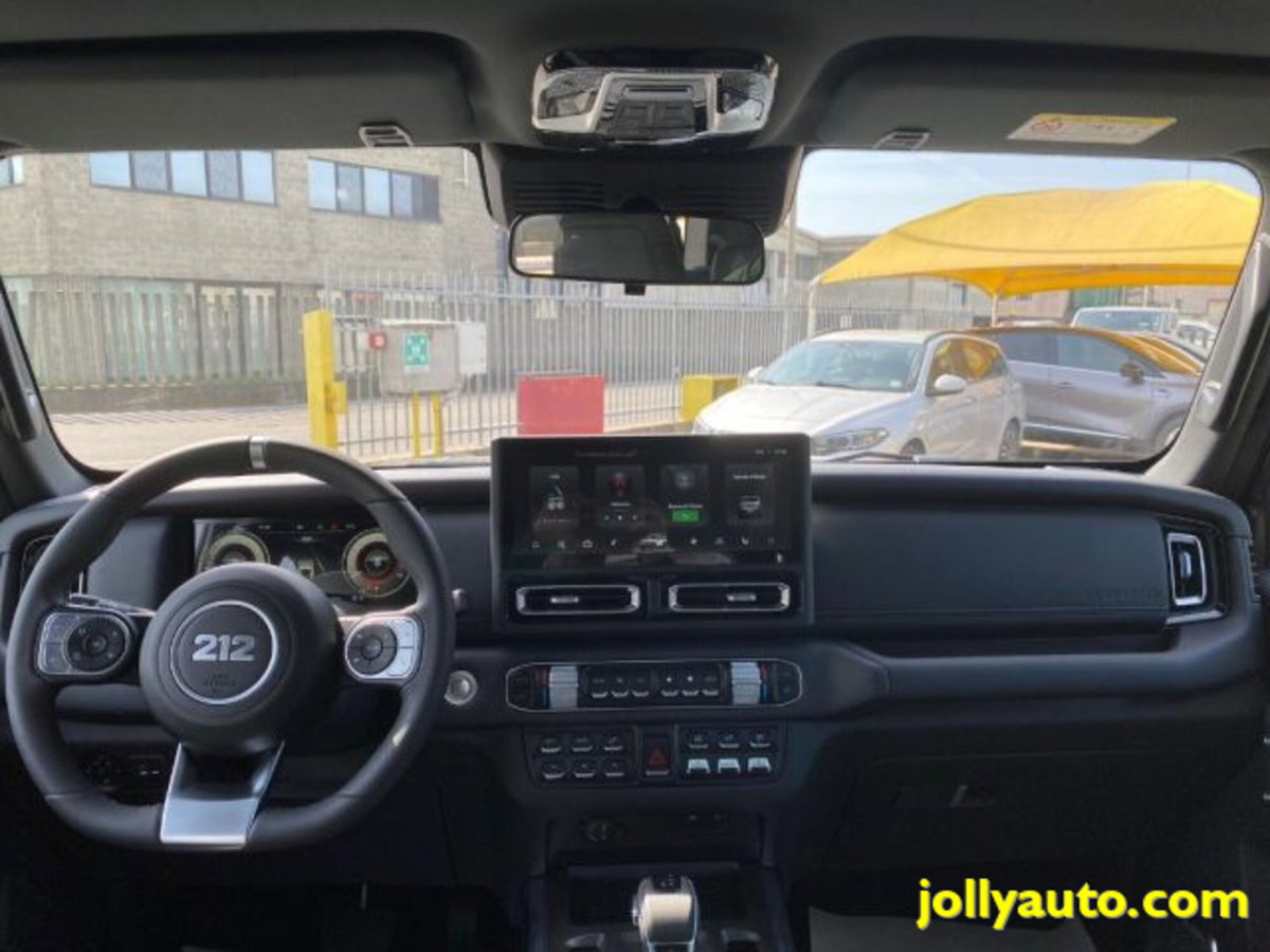 Emc 212 212 2.0 tgdi Adventurer 4wd 8at (19)