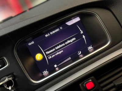 Volvo V40 D2 Geartronic Business Plus (17)