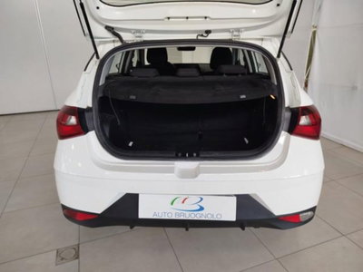 Hyundai i20 1.2 MPI MT Bose (11)