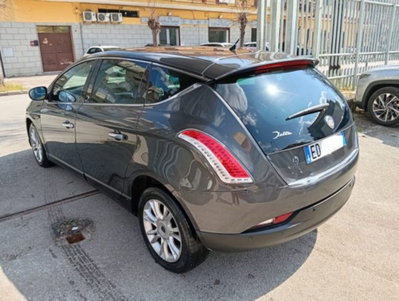 Lancia Delta 1.6 MJT DPF Oro (4)