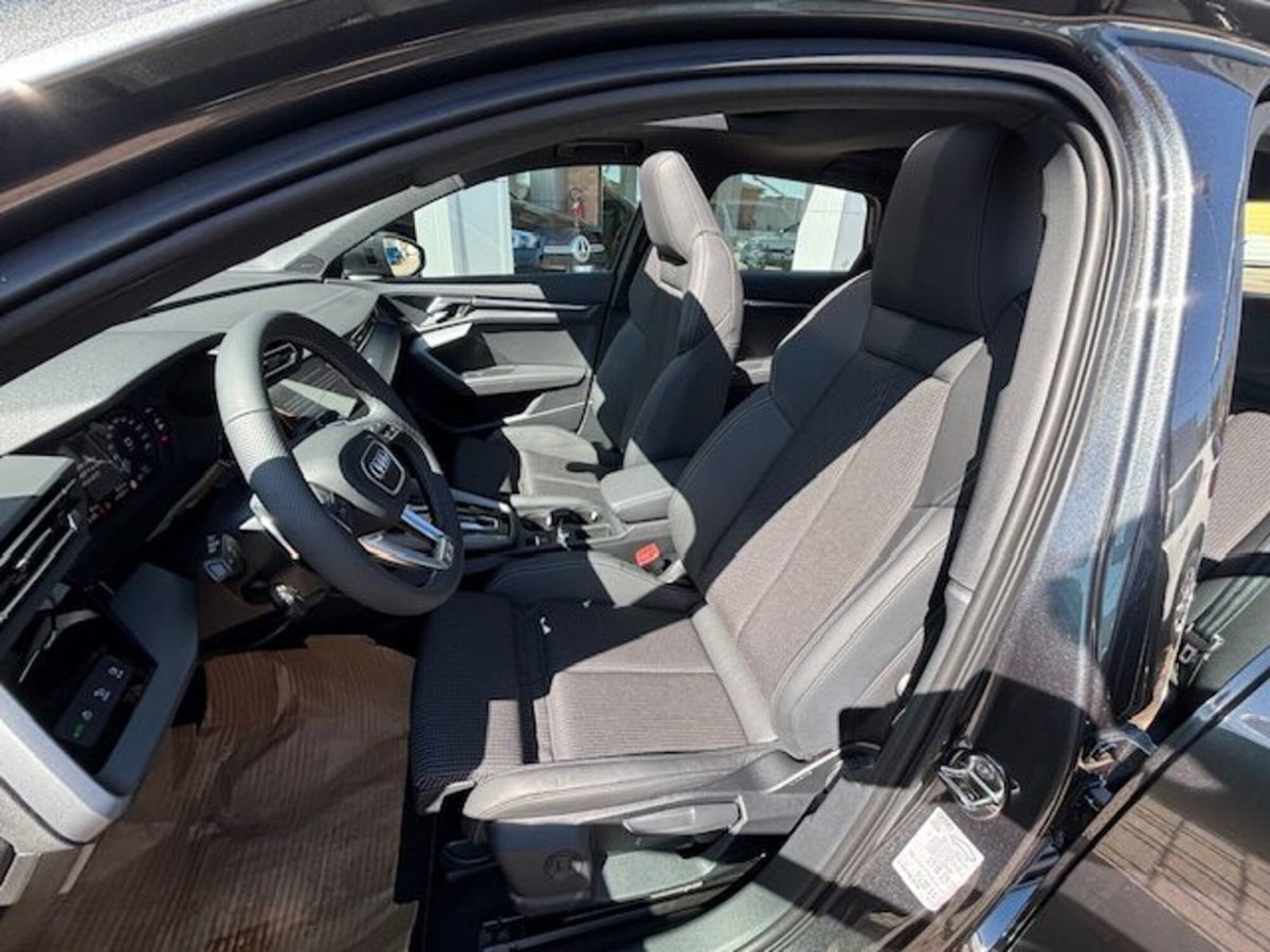 Audi A3 Sportback 35 TFSI S tronic S line edition (9)