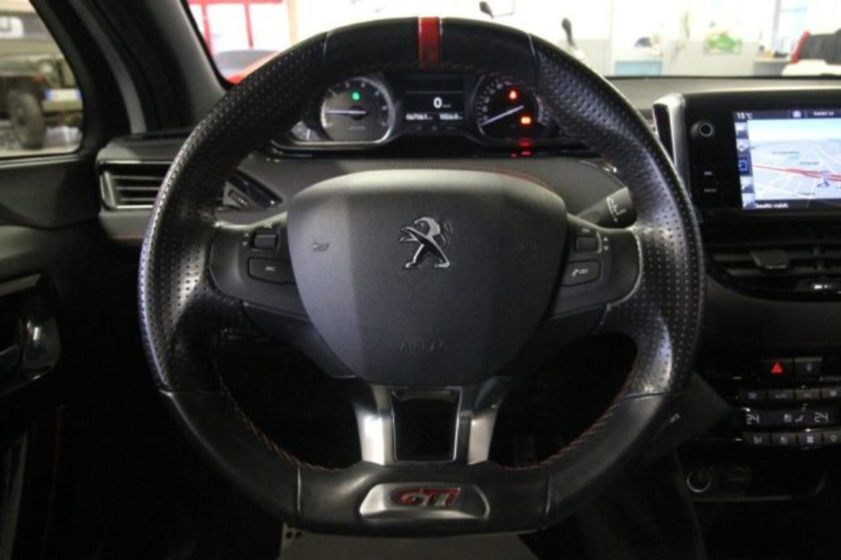 Peugeot 208 208 S&S 3 porte GTi 30th (13)