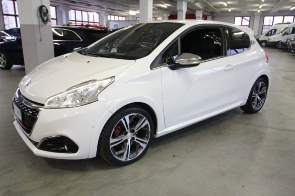 Peugeot 208 208 S&S 3 porte GTi 30th (2)