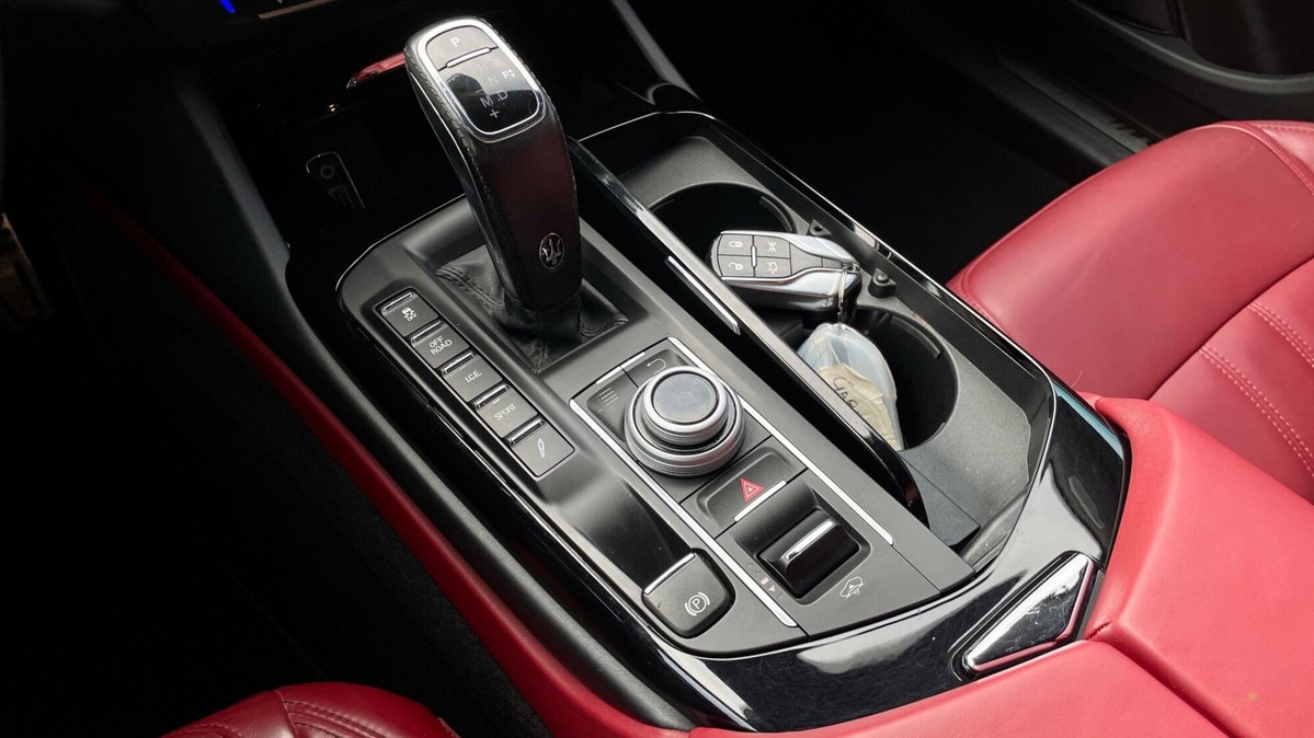 Maserati Levante Levante V6 Diesel 275 CV AWD Gransport (18)