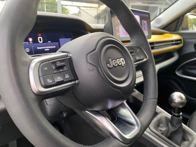 Jeep Avenger 1.2 turbo Summit fwd 100cv (12)