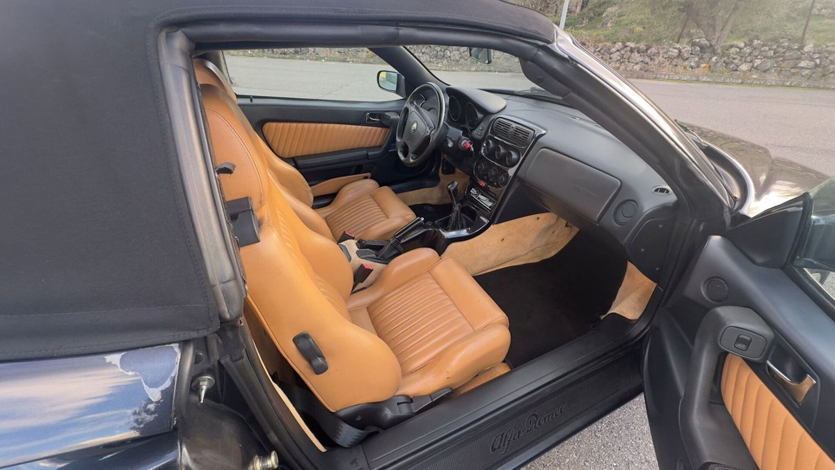 Alfa Romeo Gtv 2.0i V6 turbo cat (11)