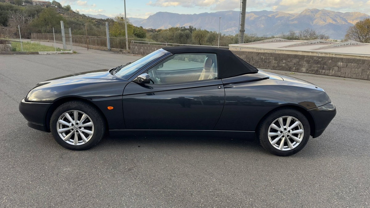 Alfa Romeo Gtv 2.0i V6 turbo cat (6)