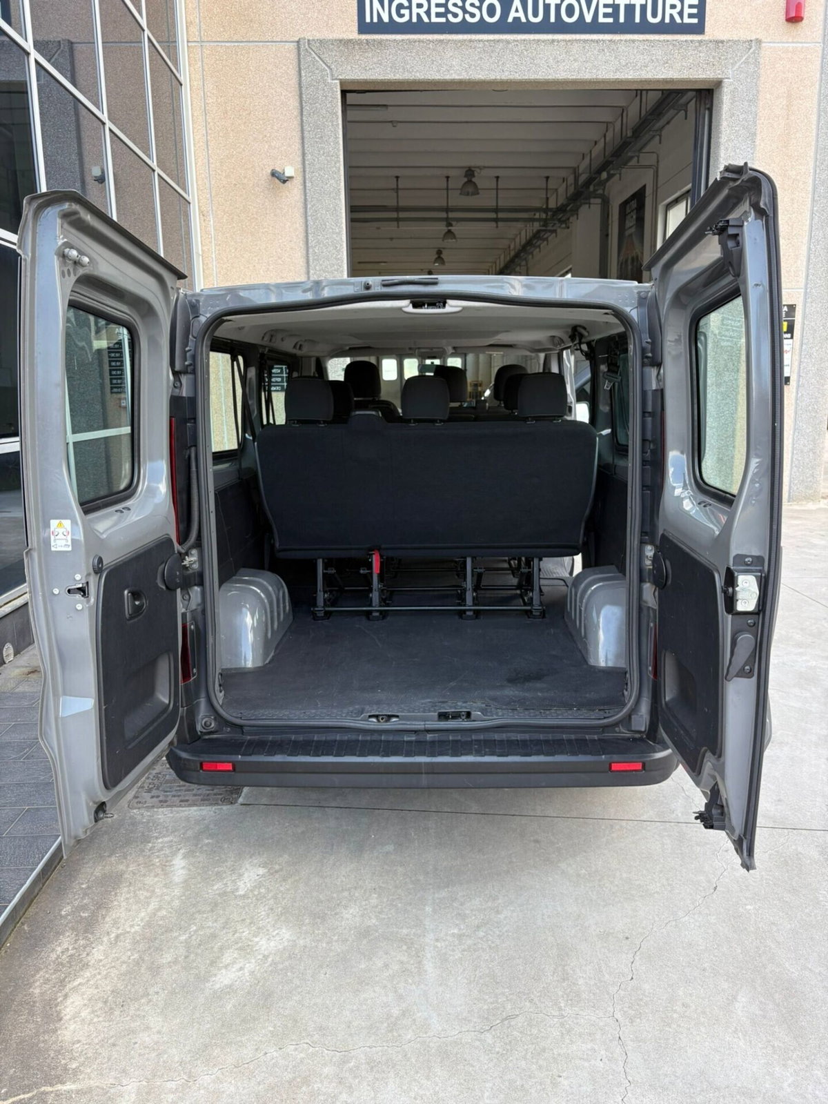 Opel Vivaro Furgone 29 1.6 CDTI 120CV PL-TN Furgone Edition (19)