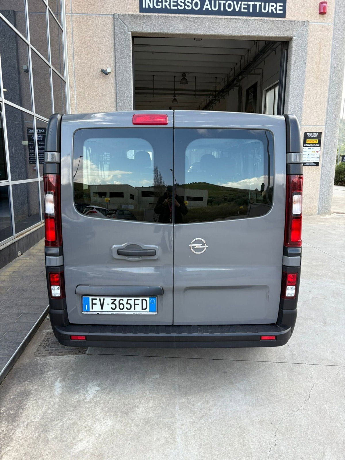 Opel Vivaro Furgone 29 1.6 CDTI 120CV PL-TN Furgone Edition (3)