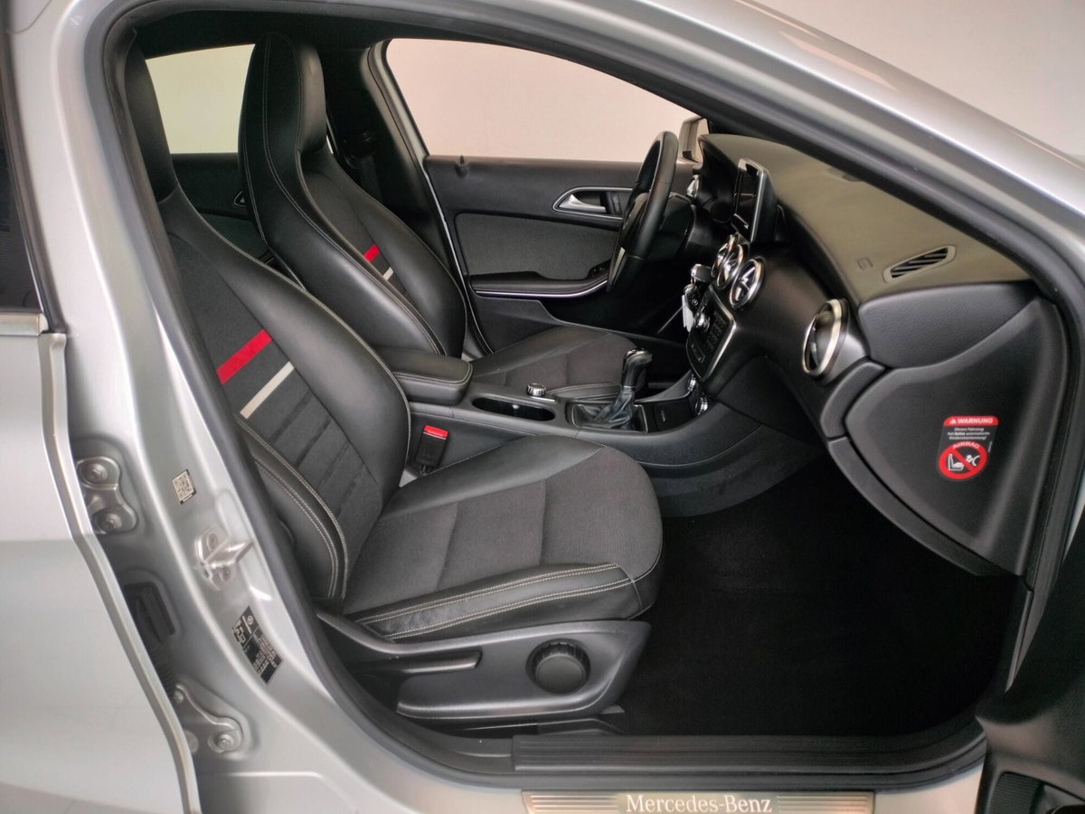 Mercedes-Benz Classe A 180 Sport (11)
