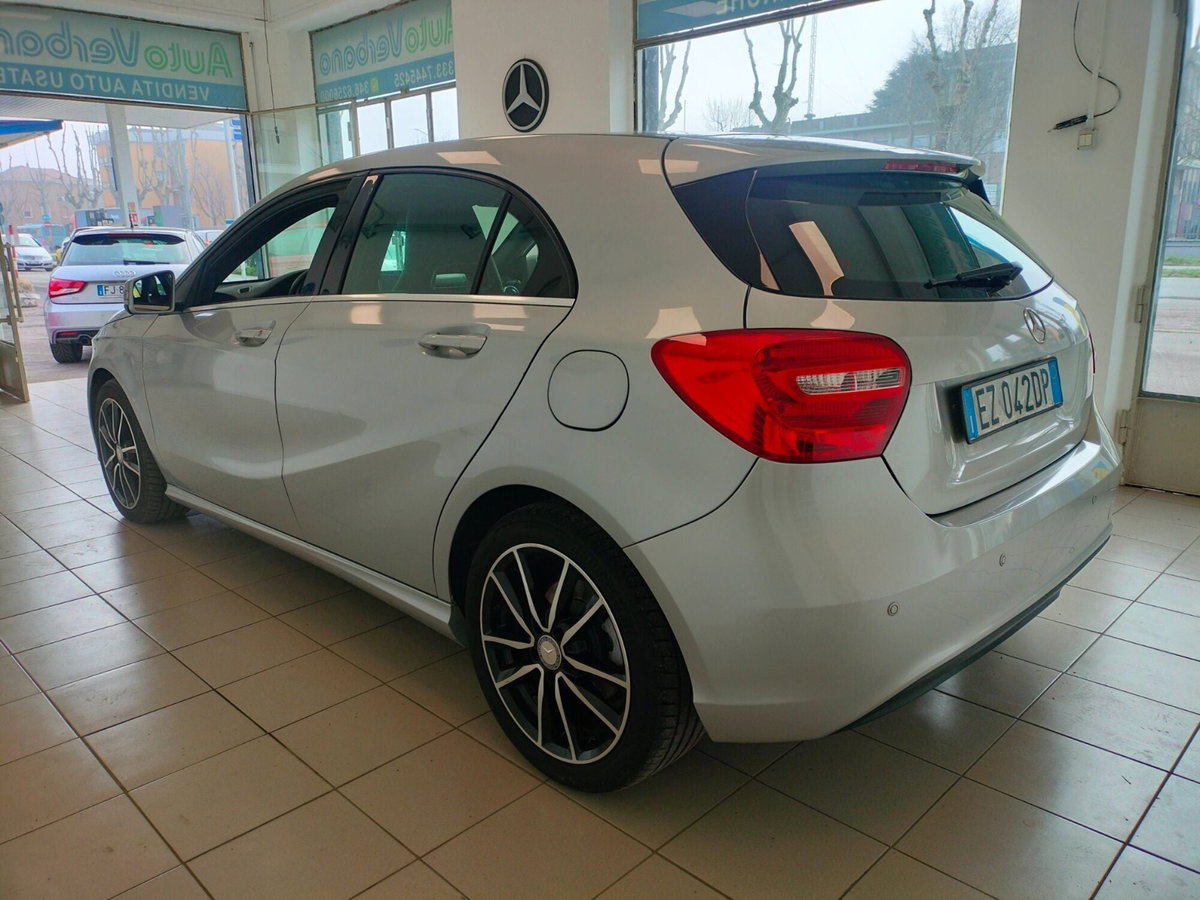 Mercedes-Benz Classe A 180 Sport (5)