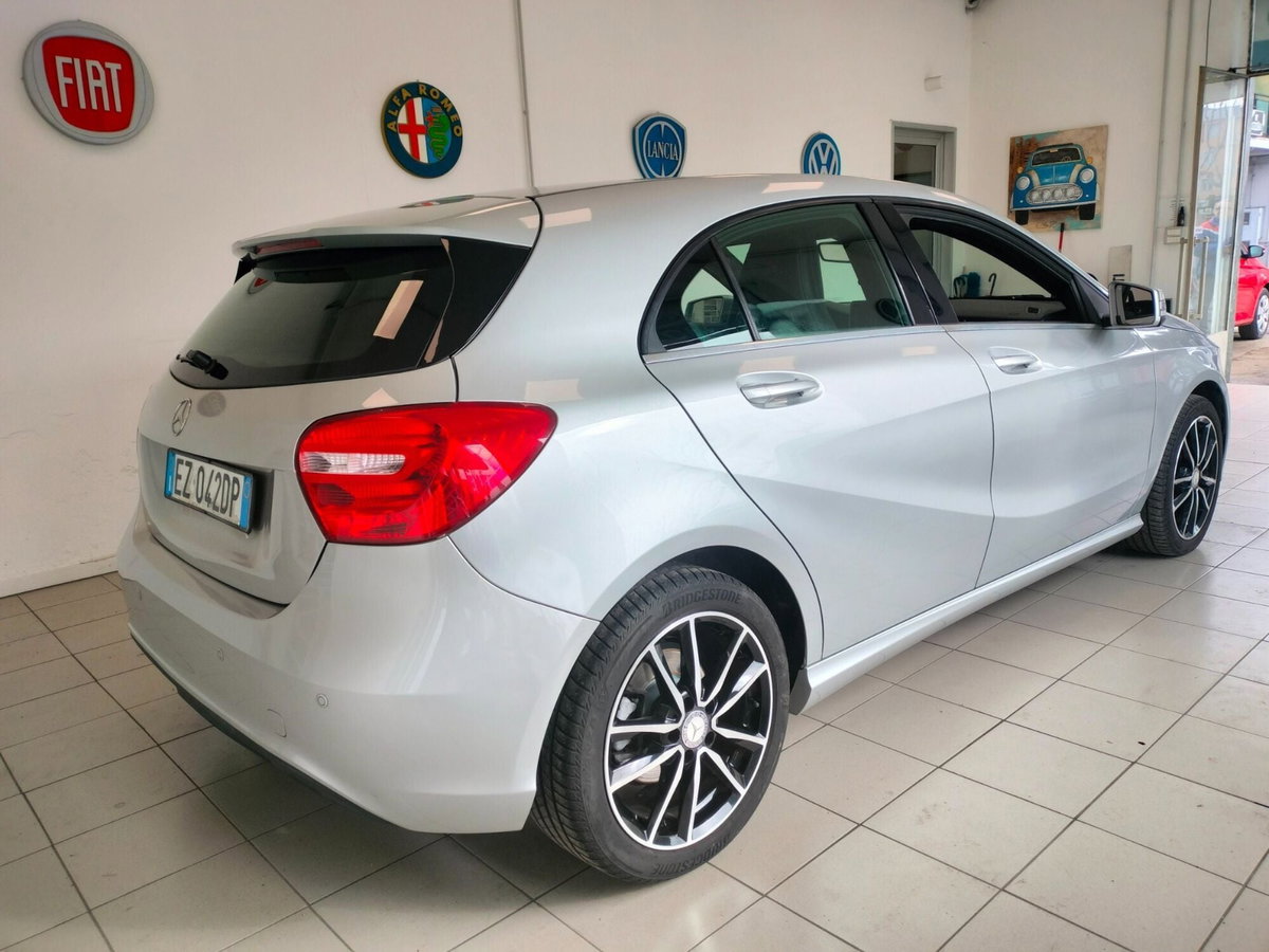 Mercedes-Benz Classe A 180 Sport (7)