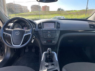 Opel Insignia Station Wagon CDTI 160CV Sports Cosmo (7)