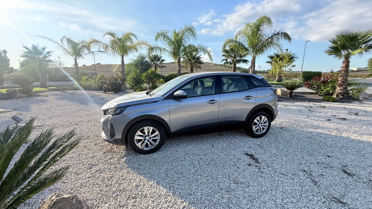 Peugeot 3008 BlueHDi 130 S&S Allure Pack (10)