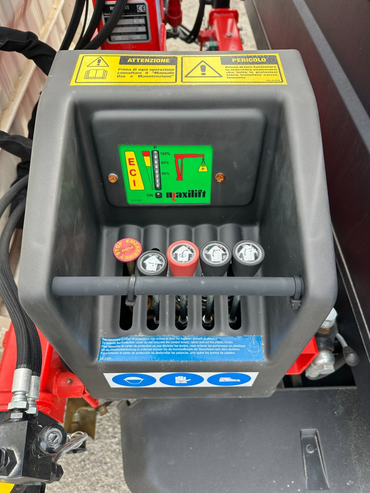 Piaggio Porter Cabinato NP6 LPG long range 3070 chassis Pro (10)