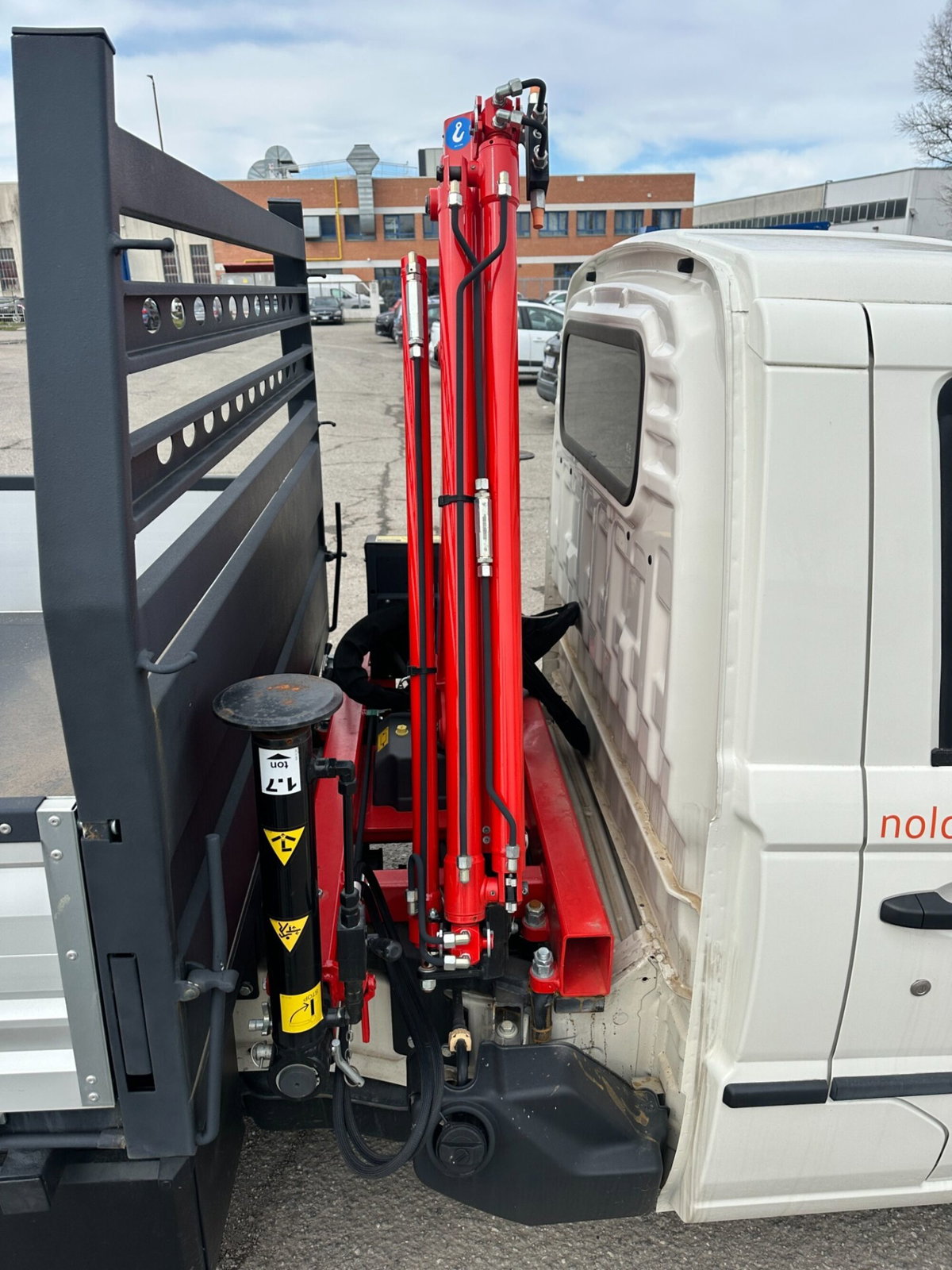 Piaggio Porter Cabinato NP6 LPG long range 3070 chassis Pro (14)